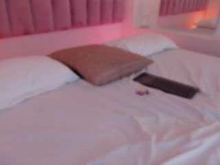 Spicy haily-b on Camsoda Live Now!