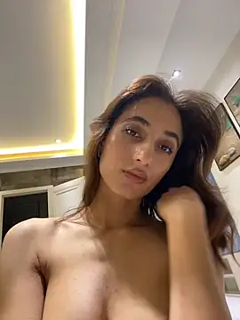 AriaXFlirt from Stripchat