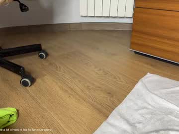 🔥 Hot Honey (please thumb up guys i want 400 likes) on Chaturbate Live Now!