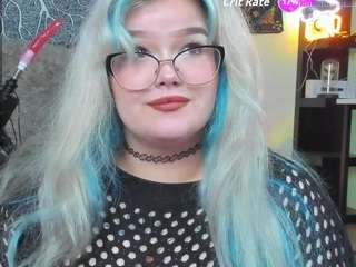 🔥 Hot lilmilkylilly on Camsoda Live Now!