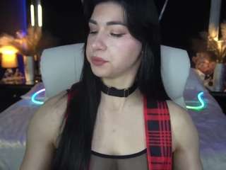 🔥 Sexy emilycandy on Camsoda Live Now!