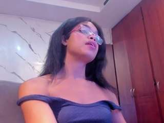 Hot zoex2 on Camsoda Live Now!