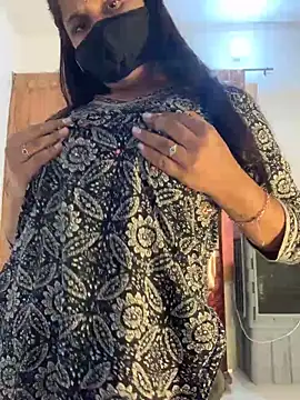 MMohini from Stripchat