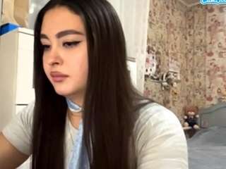 Spicy gladytouton on Camsoda Live Now!