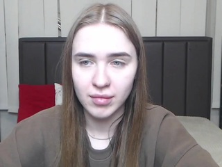 Spicy laurahlot on Camsoda Live Now!
