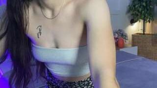 🔥 Hot adeleshy on Camsoda Live Now!