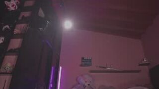 🔥 Hot ꧁, ༺𝓔𝓵𝓲༻꧂ on Chaturbate Live Now!
