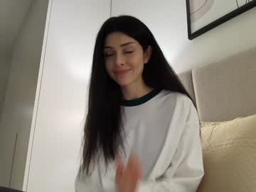 🔥 Hot milla_bella on Chaturbate Live Now!