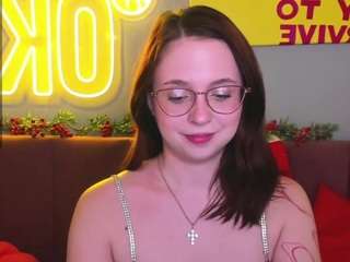 🔥 Sexy ericanelson on Camsoda Live Now!