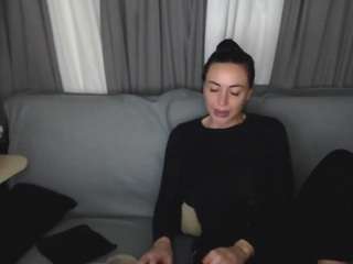 Hot ladycarla on Camsoda Live Now!