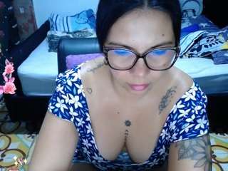 Sexy kaarlaa on Camsoda Live Now!