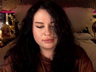 Spicy serahmirabeli on Camsoda Live Now!