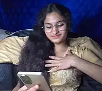 Stripchat nude cam model Khadija37 online