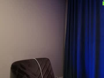🔥 Spicy twitter.com/hollyextra on Chaturbate Live Now!