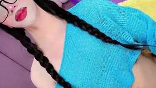 Hot aliisson-doll on Camsoda Live Now!