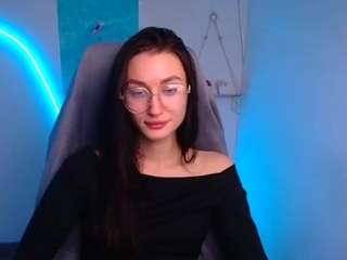 Hot runadiva on Camsoda Live Now!