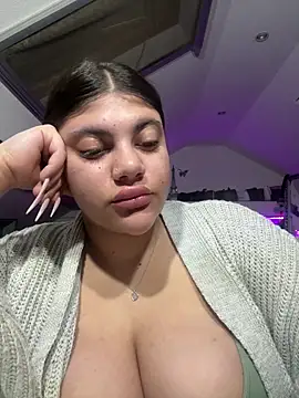 MinaKhalina from Stripchat — live nude webcam chat