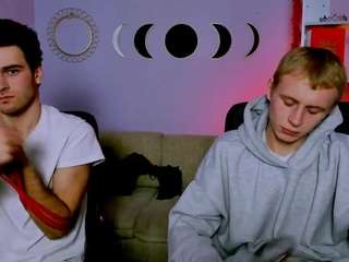 Sexy mister-dekker on Camsoda Live Now!