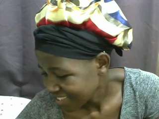 Spicy afri-queen on Camsoda Live Now!
