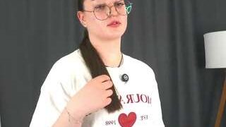 Spicy serafinakloepper on Camsoda Live Now!