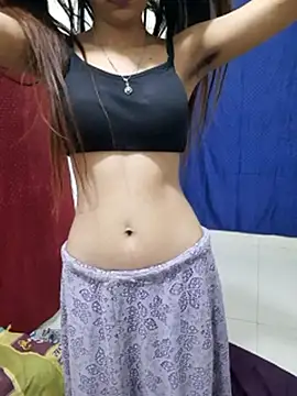 Watch Mahira568 on Stripchat live webcam