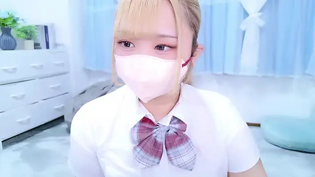 Watch MAIKA_pyon on Stripchat live webcam