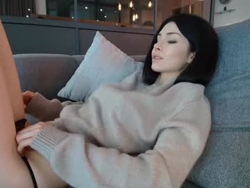 🔥 Hot milla_bella on Chaturbate Live Now!