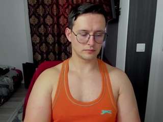 🔥 Sexy davidgg2000 on Camsoda Live Now!