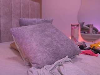🔥 Sexy violeta-sanz on Camsoda Live Now!