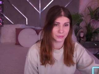Hot cassandragood on Camsoda Live Now!