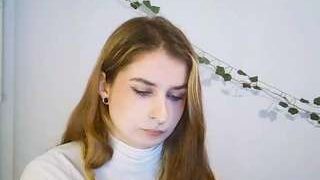 Hot ninablond1 on Camsoda Live Now!