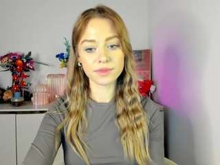 Sexy cindybeauty on Camsoda Live Now!