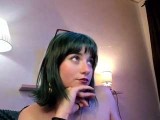 Sexy scarle-whisper on Camsoda Live Now!