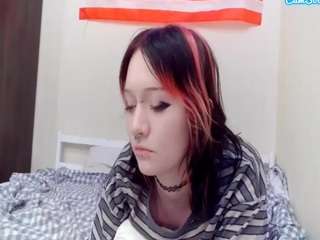 Spicy fondaleverson on Camsoda Live Now!