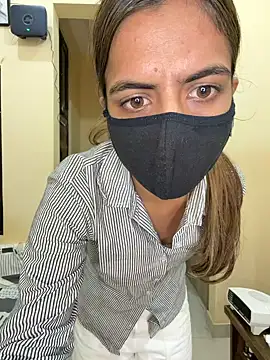 Stripchat nude cam model Deepikaa_aroraa online
