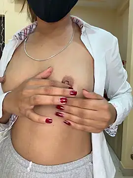 Stripchat nude cam model Deepikaa_aroraa online