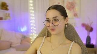🔥 Hot anitagreyy on Camsoda Live Now!