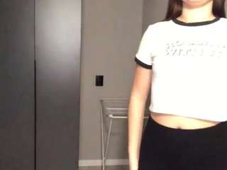 🔥 Hot glennistoll on Camsoda Live Now!