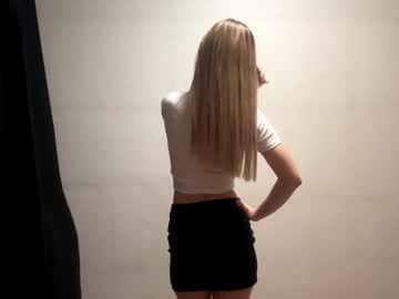 🔥 Sexy Barbie on Chaturbate Live Now!
