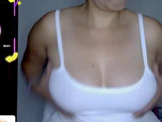 🔥 Sexy elajuicy on Camsoda Live Now!