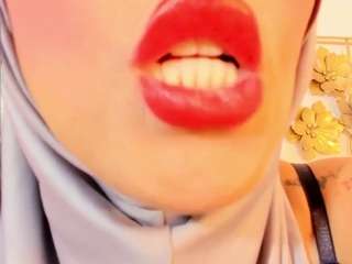 🔥 Sexy hanajameela on Camsoda Live Now!