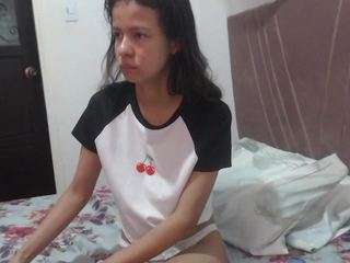 🔥 Sexy nathaly-jones on Camsoda Live Now!