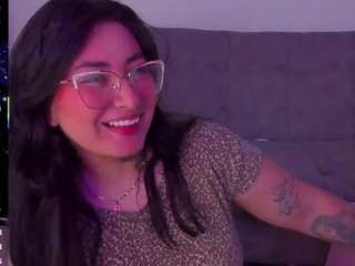 🔥 Spicy alexaevans3 on Camsoda Live Now!