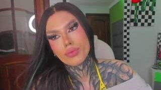 Hot gigibadassxx on Camsoda Live Now!