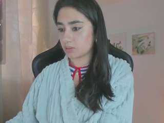 Hot janeth19db on Camsoda Live Now!