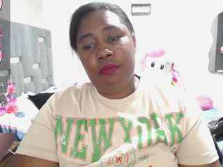 Hot thickebonymilf on Camsoda Live Now!