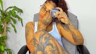 Spicy juliia-rose on Camsoda Live Now!