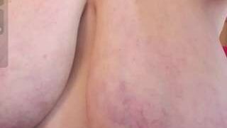 Spicy kellyperfect on Camsoda Live Now!