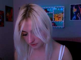 🔥 Hot blondie-melisa on Camsoda Live Now!
