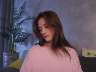 🔥 Hot maureenagard on Camsoda Live Now!